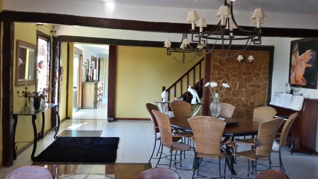 Acomodação com café da manhã  Residencia Toscana Búzios